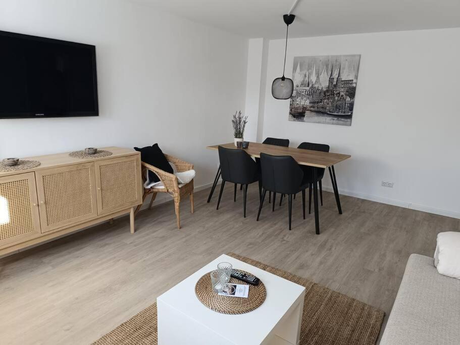 Strandnahe Ferienwohnung Тиммендорфер-Штранд Экстерьер фото